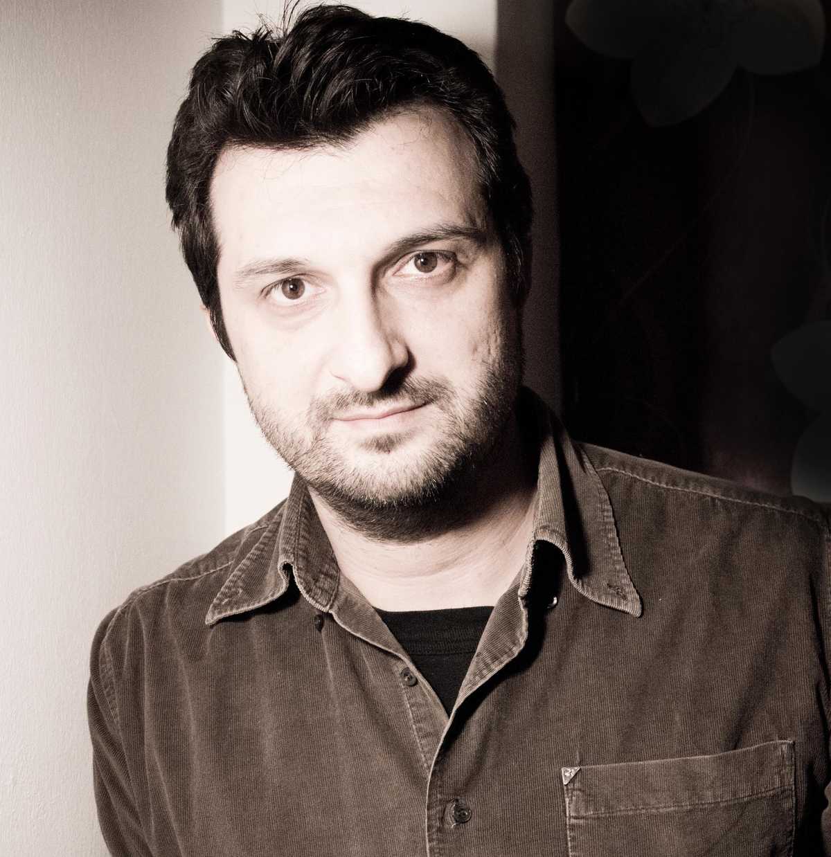 sakisabatzidis_gimme10