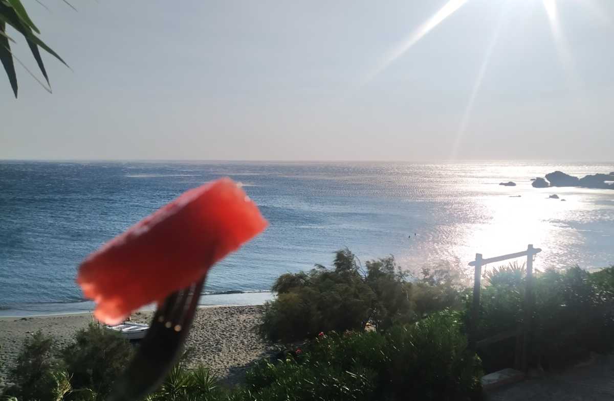 Ιούλιος Καλοκαίρι καρπούζι