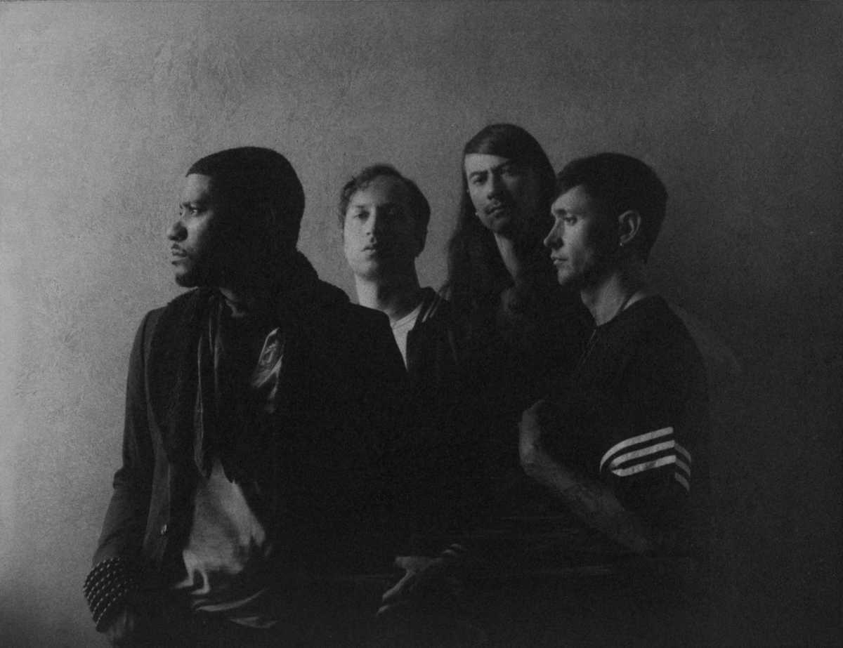 20220620 MatadorRecords Algiers EbruYildiz 889 2 WEB 3 (1)