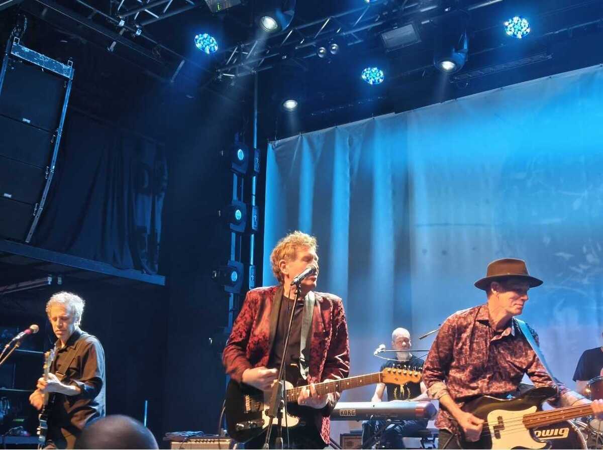 The Dream Syndicate (6)