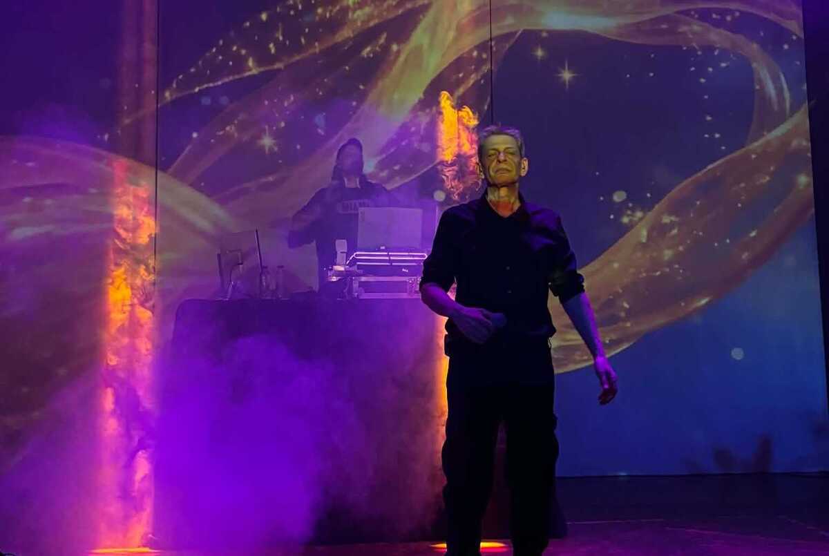 michalis rakintzis rave (2)
