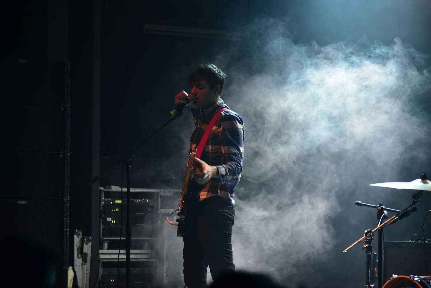 A place to bury strangers A place to bury strangers
