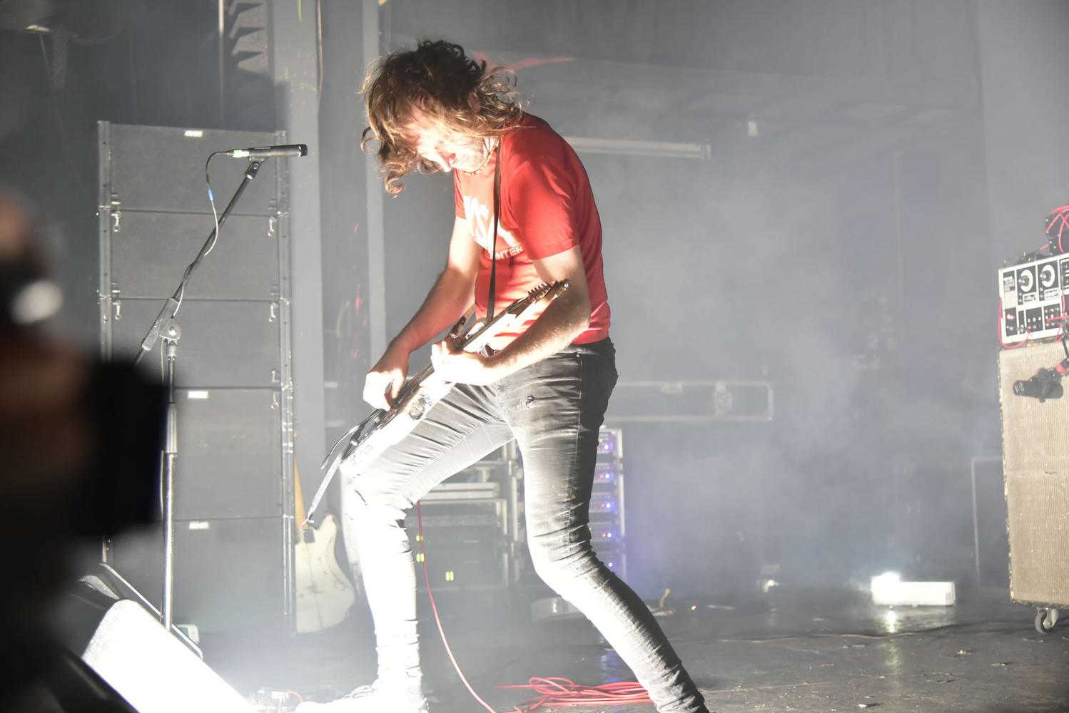 A place to bury strangers A place to bury strangers