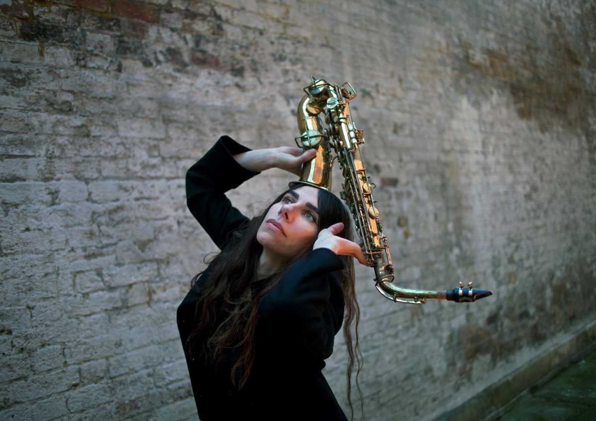 PJ_Harvey__Recording_in_Progress__2015._An_Artangel_commission._Photograph_by_Seamus_Murphy