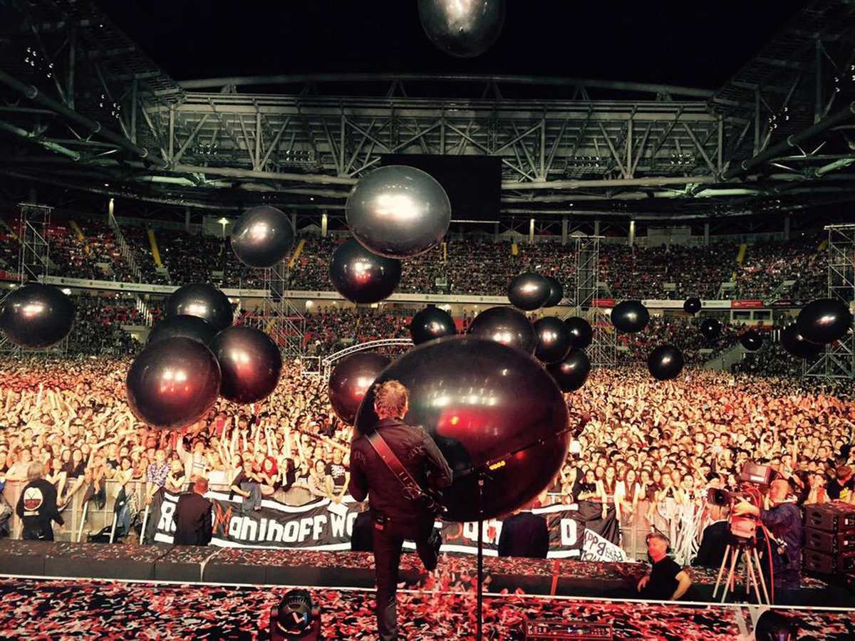 Muse Drones Tour