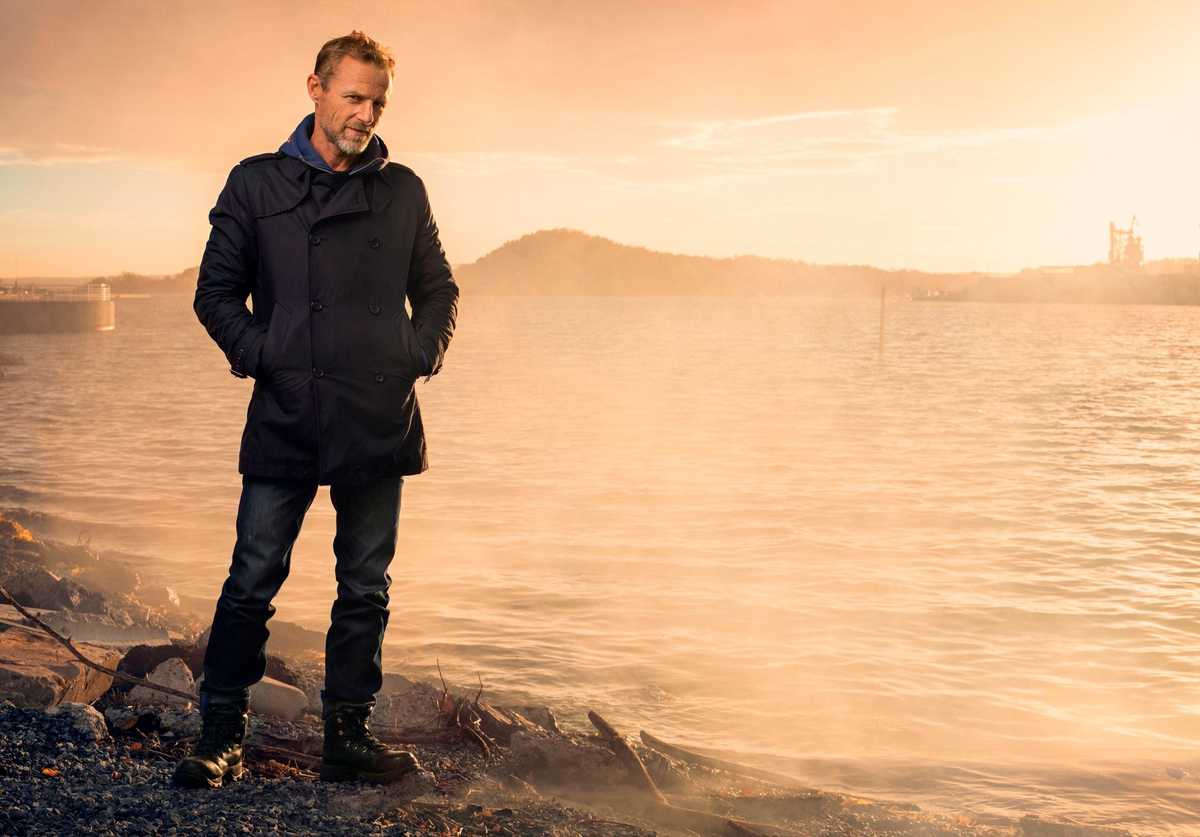 Jo Nesbø by Thron Ullberg