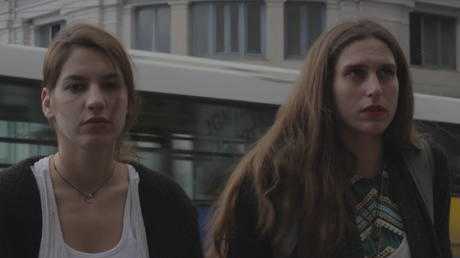 Μήνις, η επανάσταση του καναπέ 