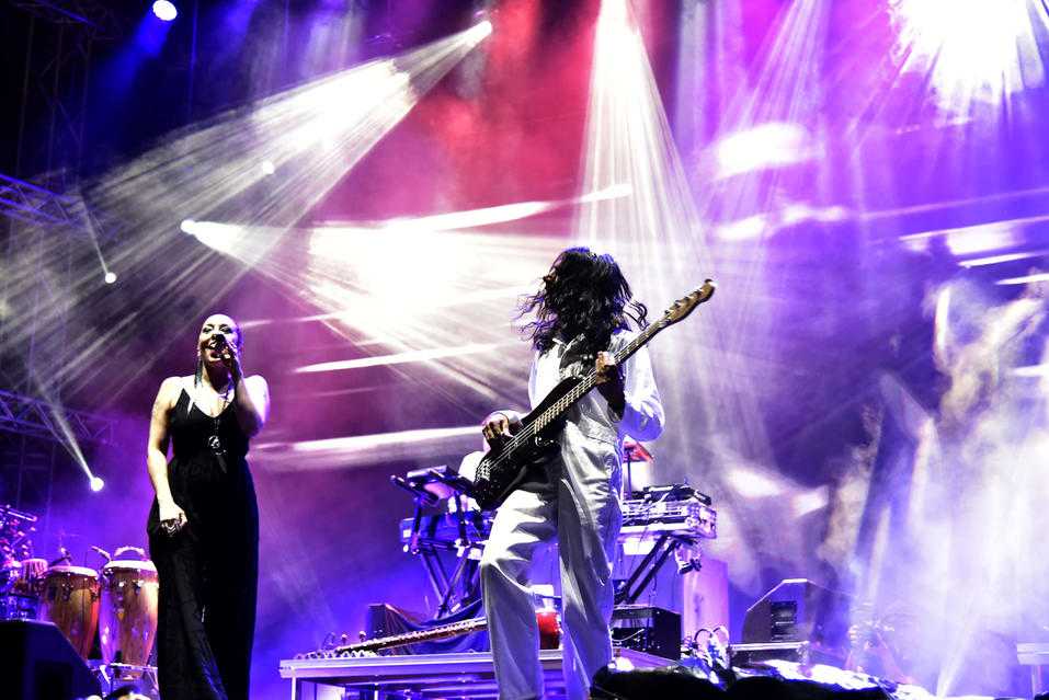 thievery-corporation-live thievery-corporation-live