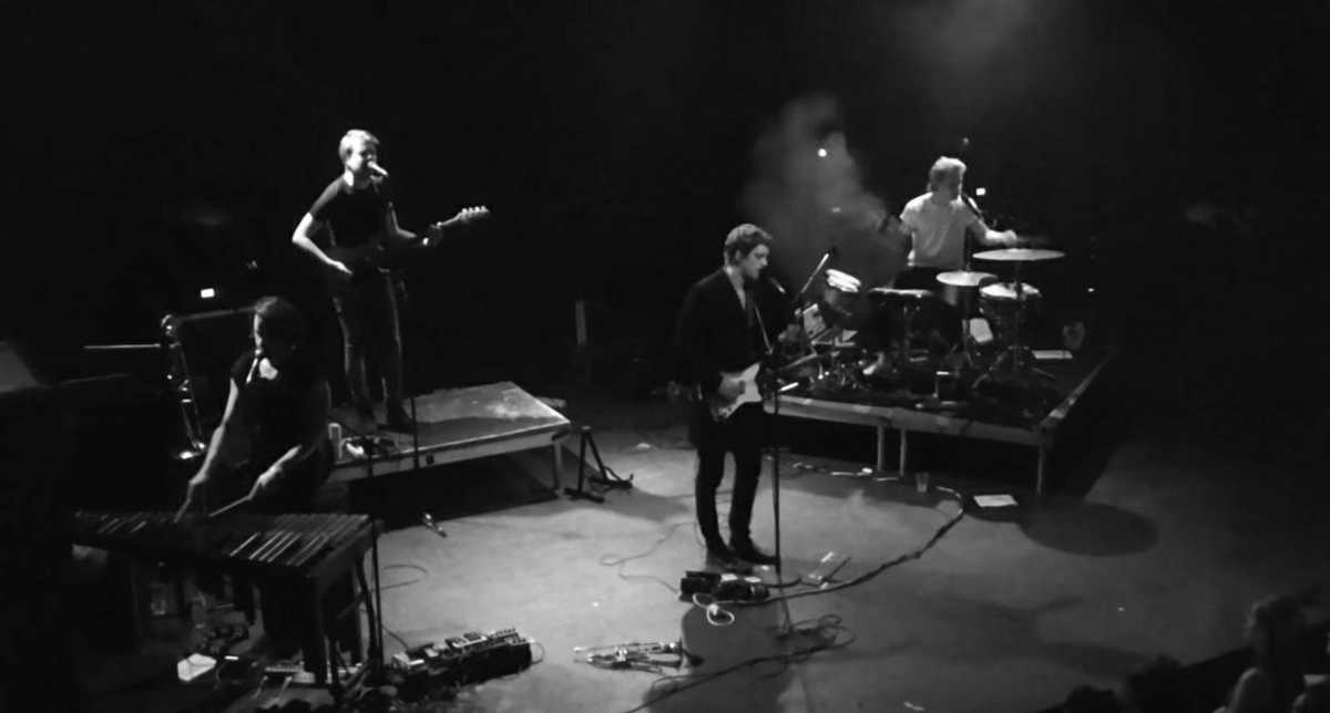 warhaus-live-athens-bw