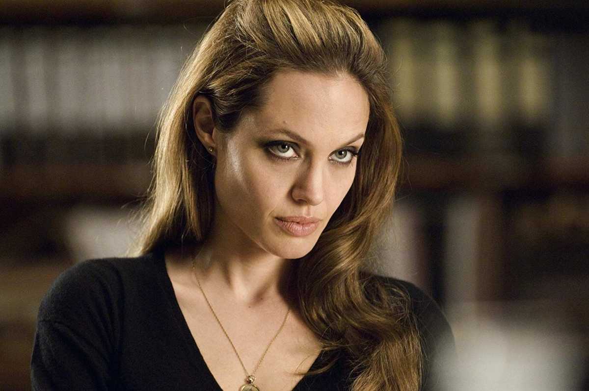 Angelina Jolie