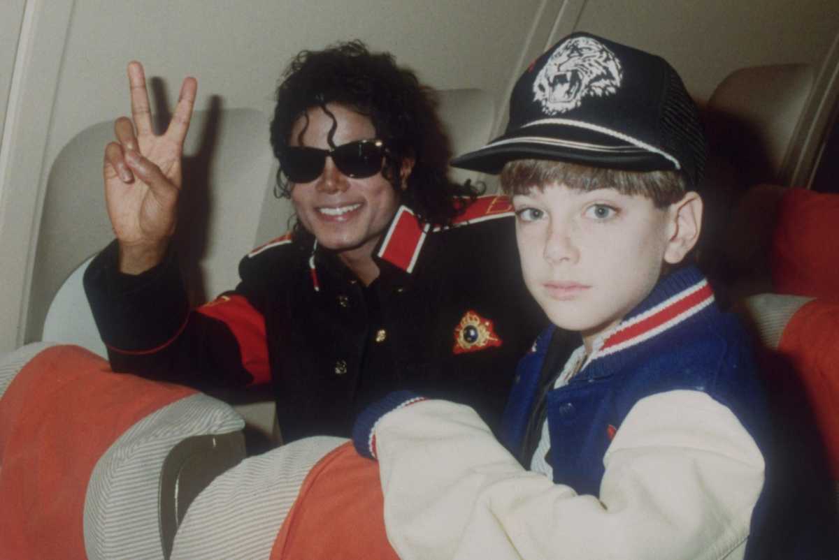 Μποϊκοτάζ στα τραγούδια του Michael Jackson από τον Easy 97.2 κι άλλα ραδιόφωνα
