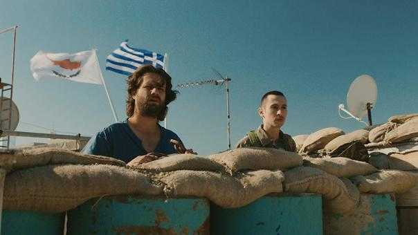 Φυγαδεύοντας τον Χέντριξ