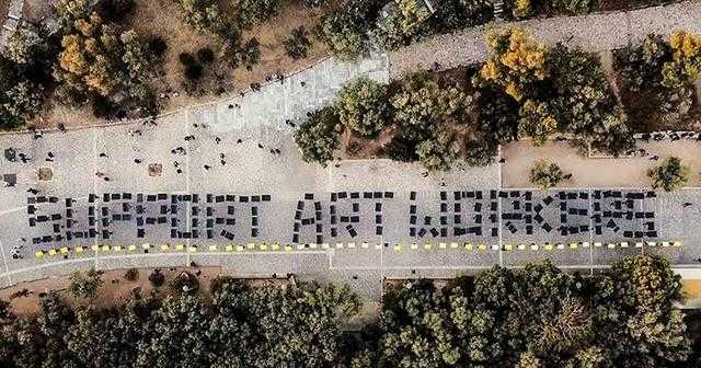 Support Art Workers Support Art Workers