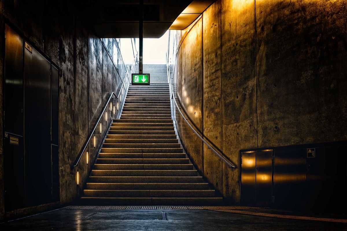 stairs 5091557 1920